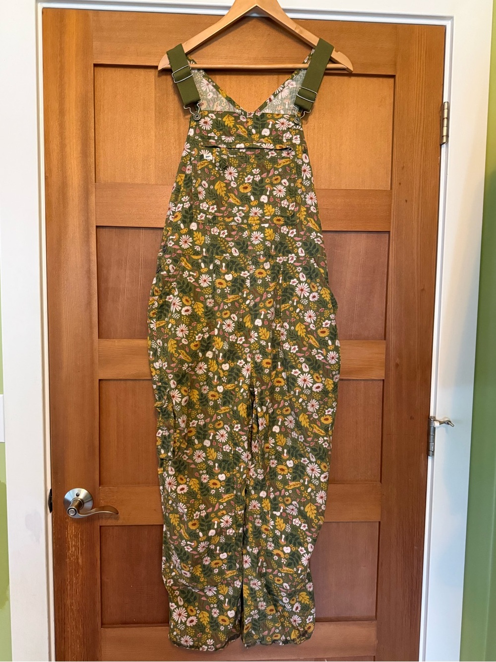 Duluth Trading Green Floral Cotton Overalls Large